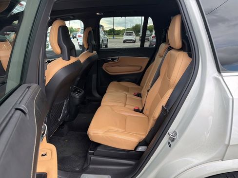 Used 2021 Volvo XC90 T6 Inscription AWD/4WD image 7