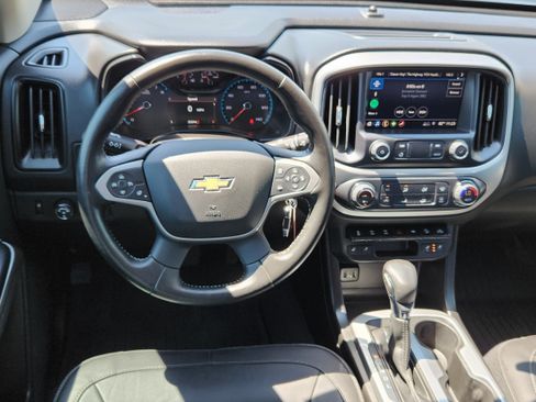 Used 2022 Chevrolet Colorado ZR2 w/ Colorado ZR2 Bison Edition AWD/4WD image 9