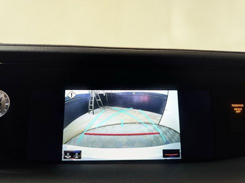Used 2019 Lexus LS 500 image 18