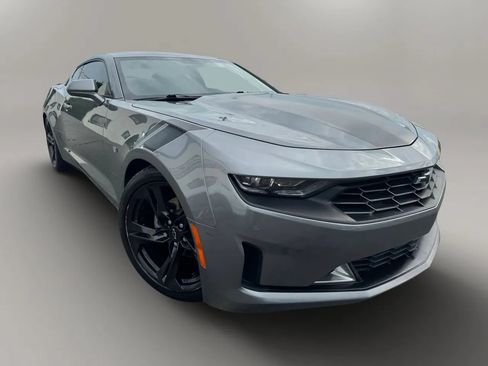 Used 2021 Chevrolet Camaro LT w/ RS Package RWD image 2