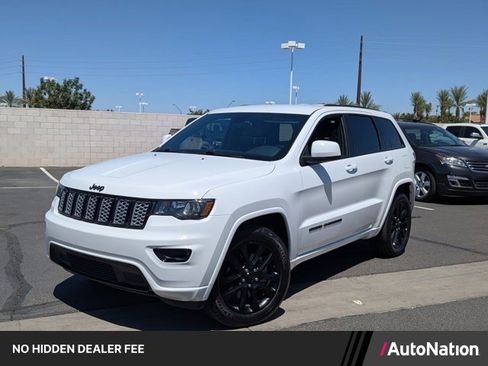 Used 2021 Jeep Grand Cherokee Laredo X RWD image 1