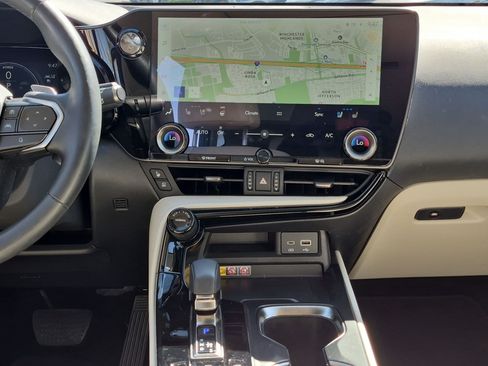 Used 2025 Lexus NX 450h+ AWD w/ Accessory Package (K3) image 29