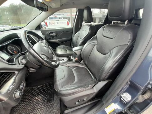 Used 2021 Jeep Cherokee Latitude Lux AWD/4WD image 42