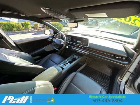 Used 2023 Hyundai Ioniq 6 SEL RWD image 39