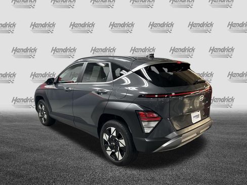 Used 2024 Hyundai Kona SEL AWD/4WD image 8