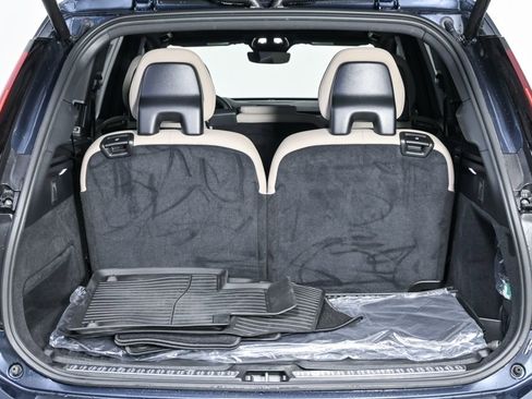 Certified 2026 Volvo XC90 B6 Plus w/ Protection Package Premier AWD/4WD image 33