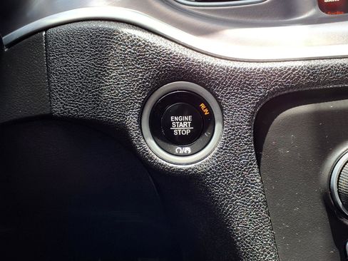 Used 2022 Dodge Charger Scat Pack RWD image 14