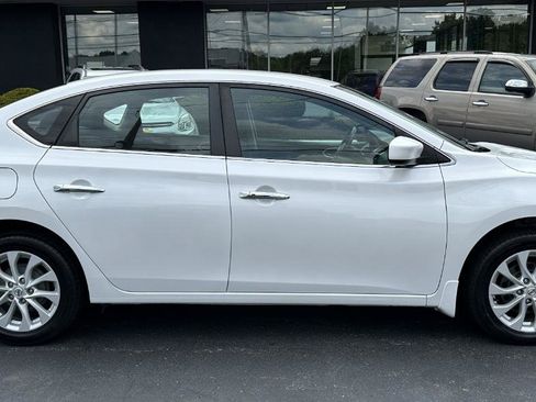 Used 2019 Nissan Sentra SV FWD image 18