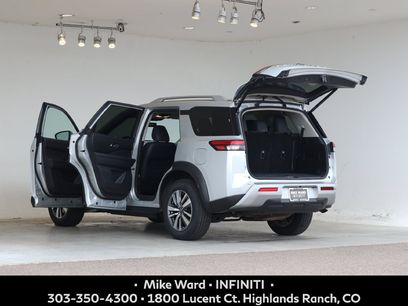 Used 2025 Nissan Pathfinder SL