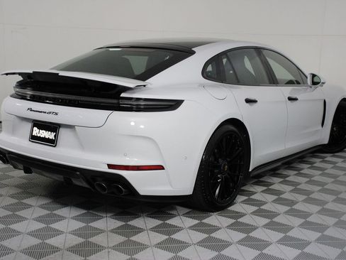 Certified 2026 Porsche Panamera GTS AWD/4WD image 7