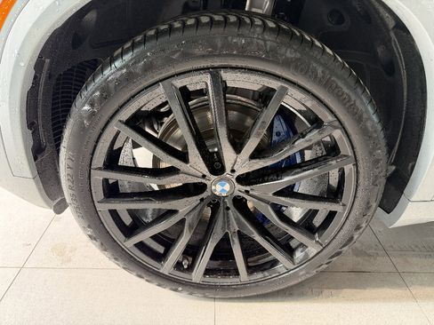 New 2026 BMW X5 xDrive40i AWD/4WD image 8