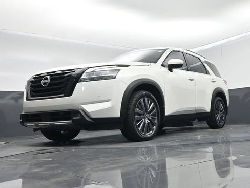 Used 2022 Nissan Pathfinder SL w/ SL Premium Package FWD image 50