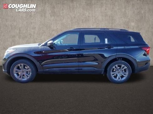New 2026 Ford Explorer Active w/ Active Comfort Package image 5