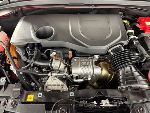 Used 2024 Alfa Romeo Tonale Ti image 36