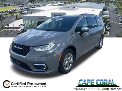 Used 2023 Chrysler Pacifica Limited