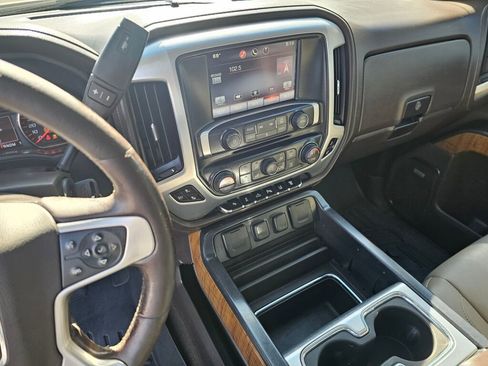 Used 2015 GMC Sierra 3500 SLT w/ Duramax Plus Package AWD/4WD image 23