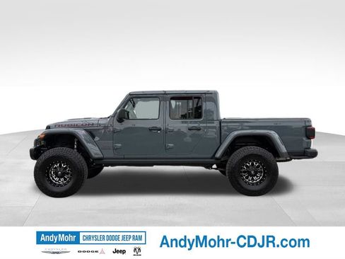 Used 2025 Jeep Gladiator Rubicon AWD/4WD image 4