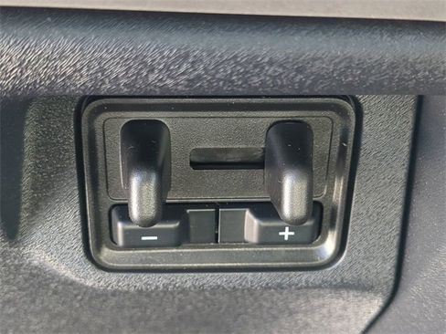 New 2025 Ford Expedition Max Active image 14