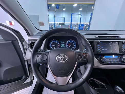 Used 2016 Toyota RAV4 XLE w/ Convenience Package AWD/4WD image 15