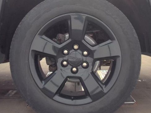 Used 2017 GMC Sierra 1500 SLE w/ Elevation Edition AWD/4WD image 9