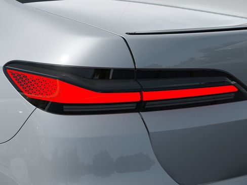 New 2026 BMW 740i w/ Executive Package RWD image 8