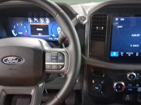 Used 2025 Ford F150 XLT w/ Equipment Group 301A Standard AWD/4WD image 11