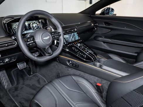 New 2026 Aston Martin V8 Vantage Coupe image 3