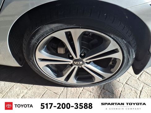 Used 2016 Kia Forte EX image 8