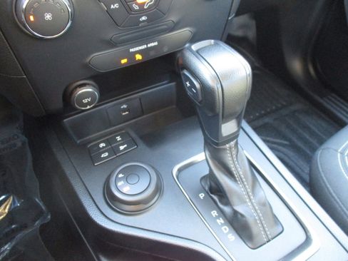 Used 2019 Ford Ranger XL w/ Equipment Group 101A Mid image 25