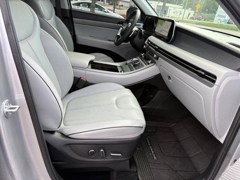 Used 2023 Hyundai Palisade SEL w/ Premium Package AWD/4WD image 17