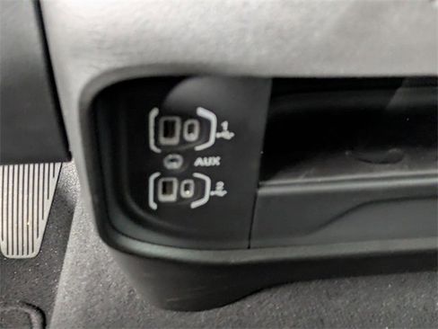 Certified 2024 RAM 2500 Big Horn w/ Bed Utility Group image 25