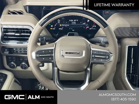 New 2026 GMC Yukon Denali w/ Denali Reserve Package AWD/4WD image 28