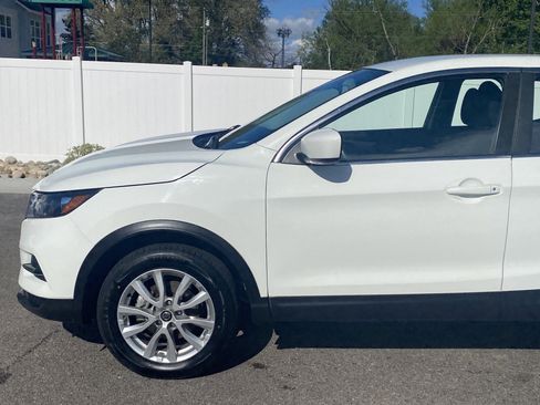 Used 2021 Nissan Rogue Sport S AWD/4WD image 2