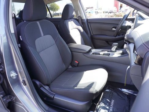 Certified 2025 Nissan Sentra SV image 12