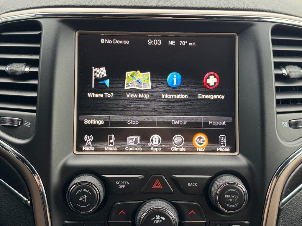 Used 2017 Jeep Grand Cherokee Limited AWD/4WD image 21