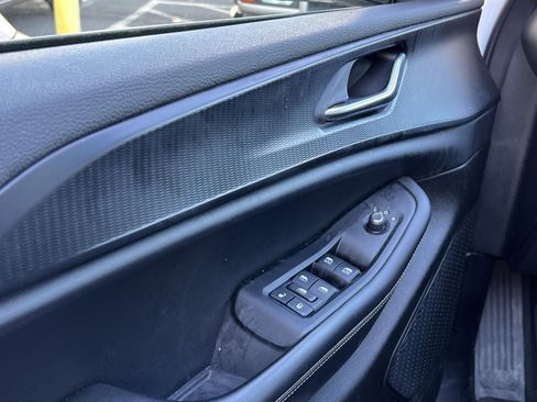 Used 2024 Jeep Grand Cherokee Altitude image 12