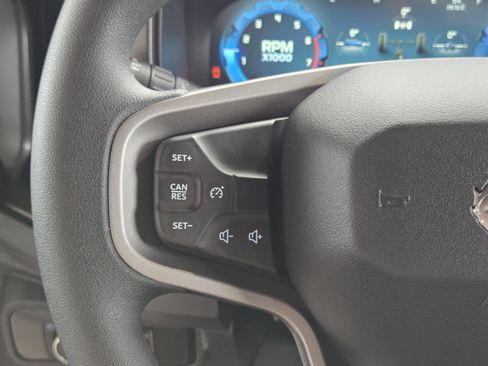 New 2025 Ford Bronco Base image 23