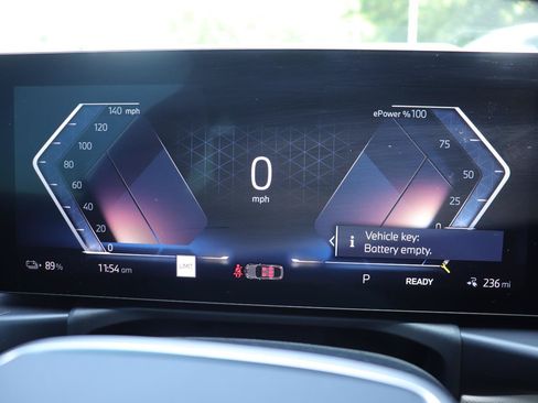 Used 2025 BMW i4 eDrive40 w/ Premium Package RWD image 34