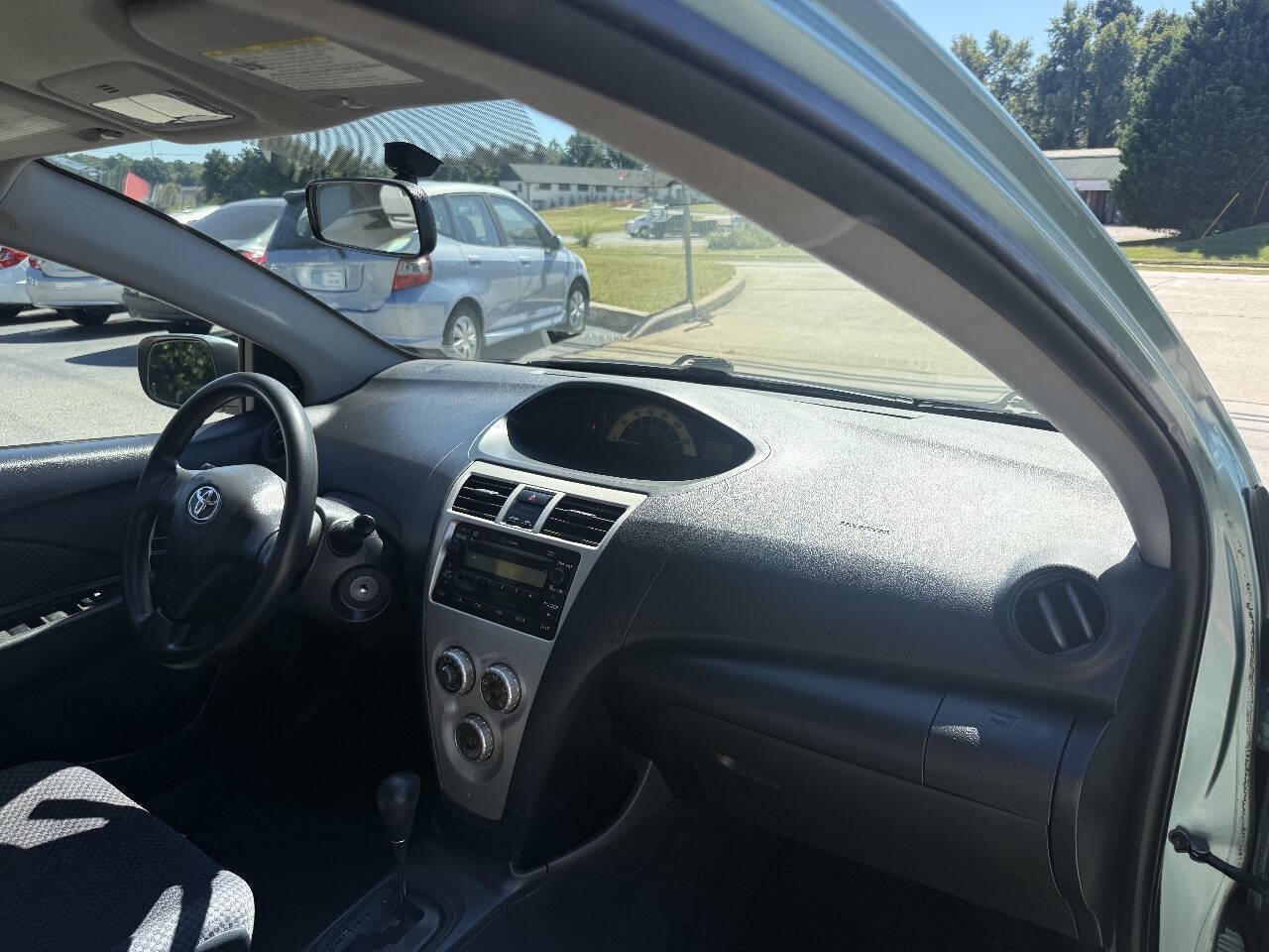 Used 2008 Toyota Yaris Sedan FWD image 14