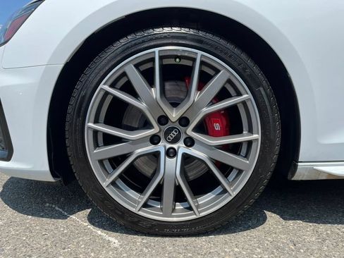Used 2021 Audi S4 Premium Plus w/ Premium Plus Package AWD/4WD image 32