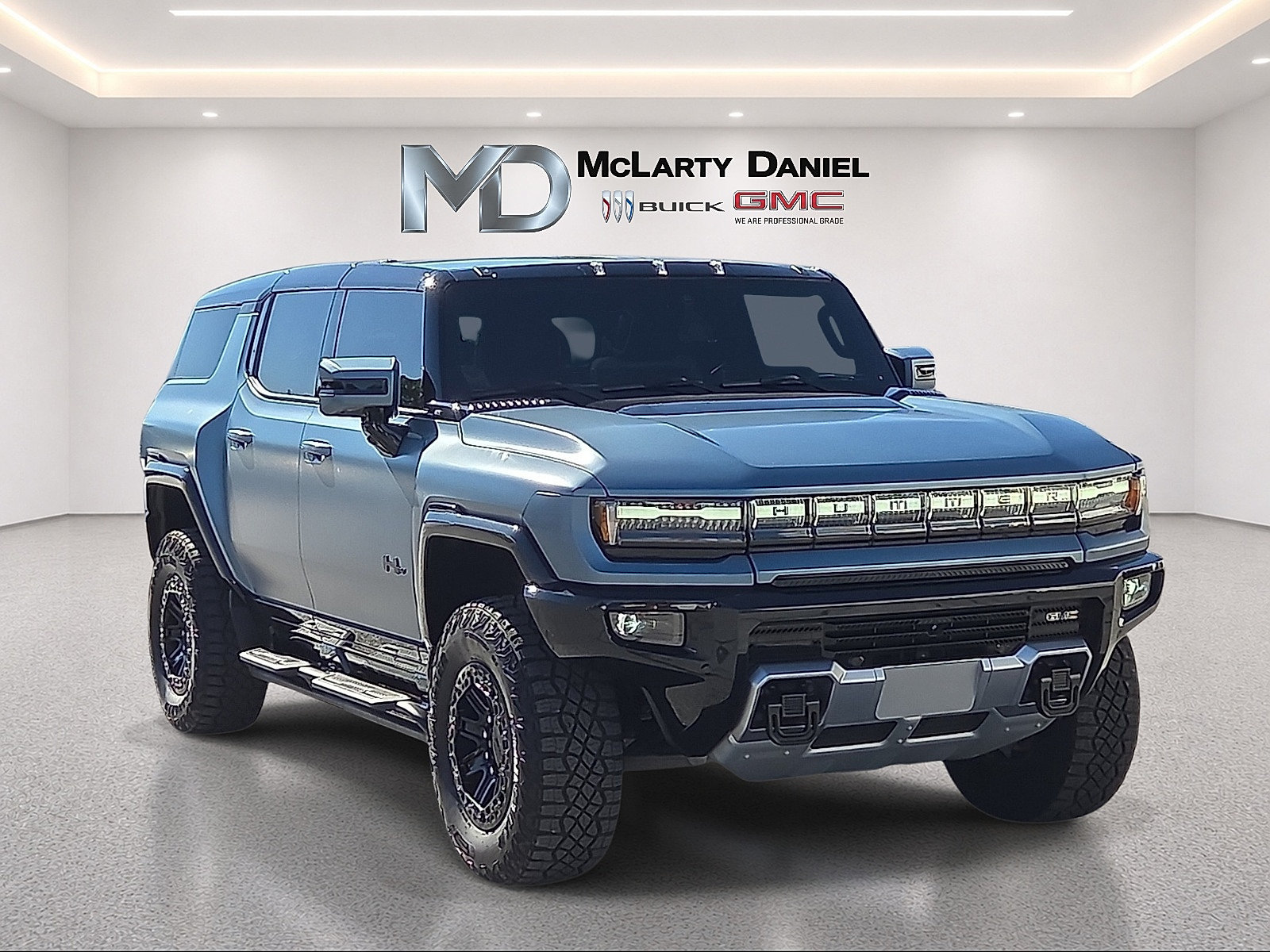 Used 2024 GMC Hummer EV 3X w/ Omega Edition AWD/4WD image 1