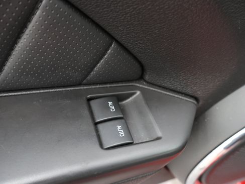 Used 2013 Ford Mustang GT Premium w/ Comfort Pkg RWD image 35