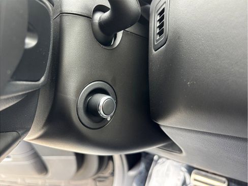 Used 2016 Land Rover Range Rover Long Wheelbase Supercharged image 21