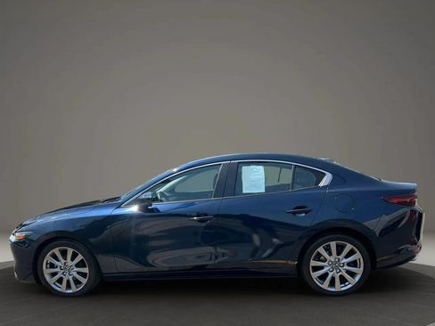 Used 2020 MAZDA MAZDA3 Sedan w/ Select Package FWD image 8