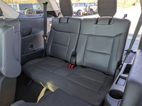 New 2025 Ford Explorer Active w/ Active Comfort Package image 30