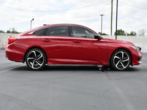 Used 2022 Honda Accord Sport image 8