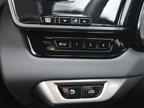 Used 2024 Lexus RX 500h F Sport w/ Convenience Package image 28