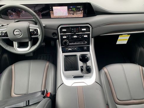 New 2026 Nissan Armada SL w/ Captain's Chari Seat Package image 9