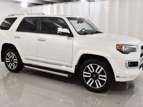Used 2021 Toyota 4Runner Limited image 5
