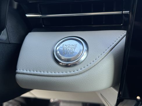 New 2026 Lincoln Nautilus Reserve w/ Jet Appearance Package image 24